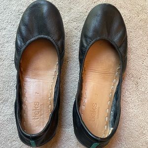 Tieks Black